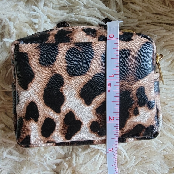 Leopard print MEOW coin purse - Picture 4 of 6